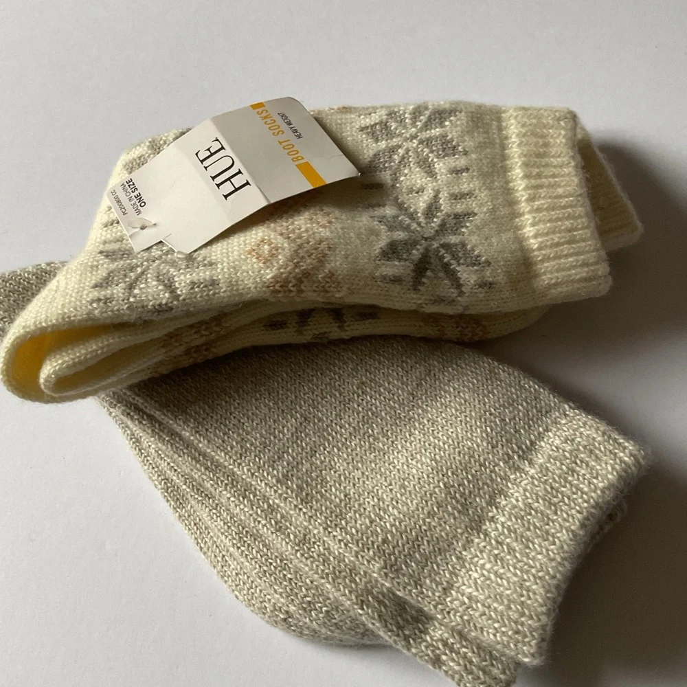 HUE womens pair